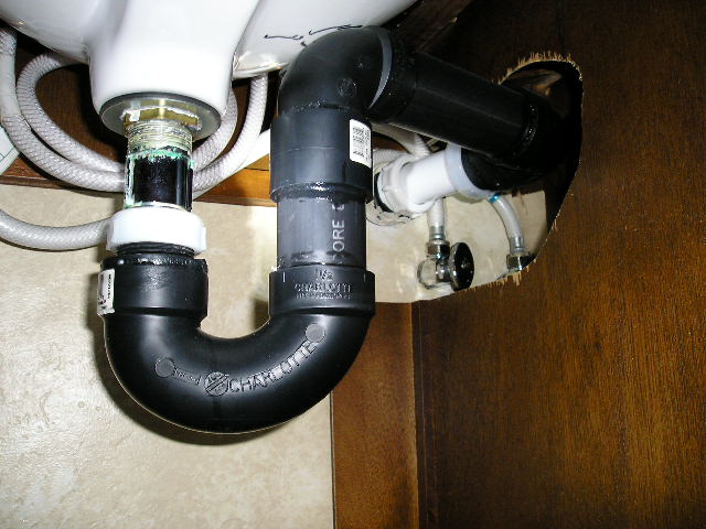 Signs Your Pipes Need Repairs